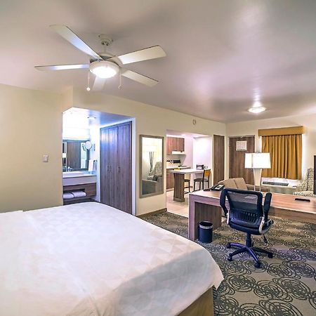 Holiday Inn & Suites Chihuahua Expo By Ihg Extérieur photo