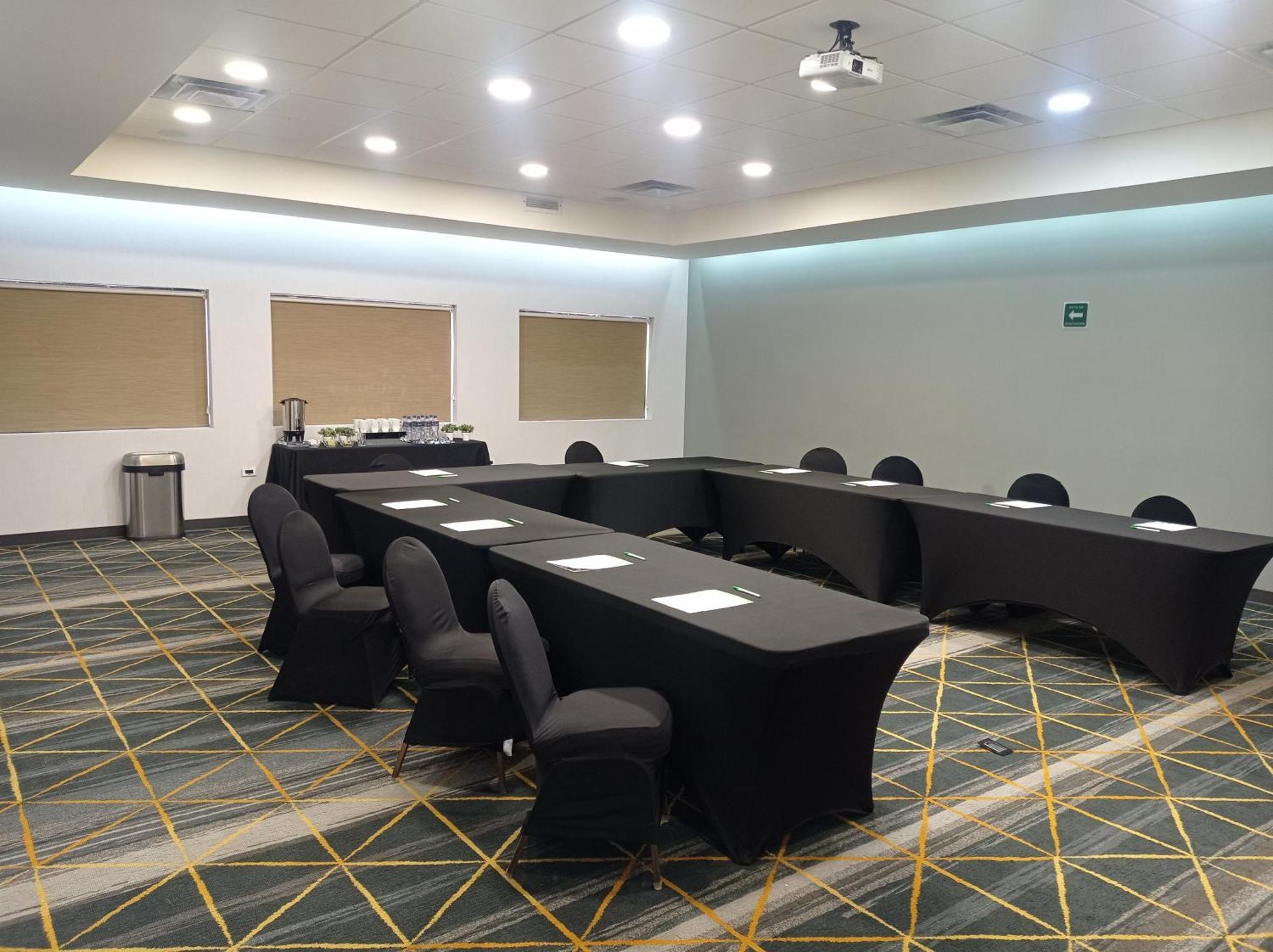 Holiday Inn & Suites Chihuahua Expo By Ihg Extérieur photo